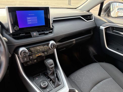Used 2023 Toyota RAV4 XLE w/ XLE Grade Weather Package AWD/4WD image 9