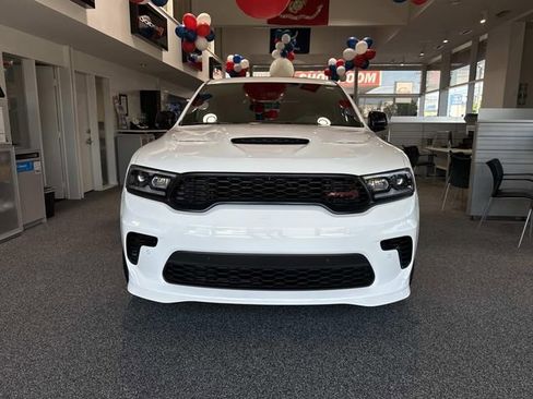 New 2026 Dodge Durango SRT Hellcat w/ Trailer Tow Group IV AWD/4WD image 4