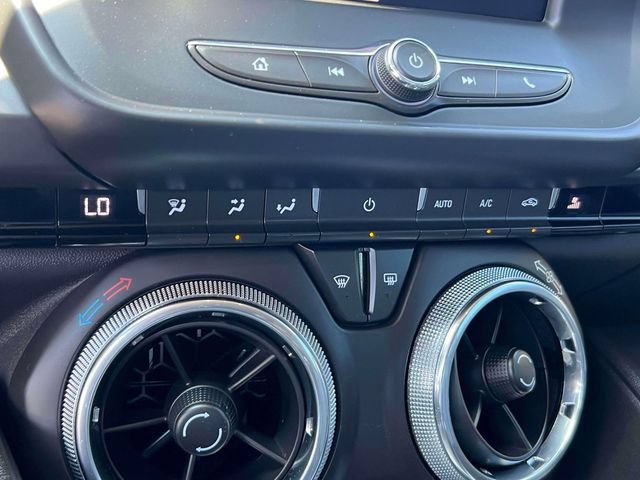 Used 2023 Chevrolet Camaro LT RWD image 34