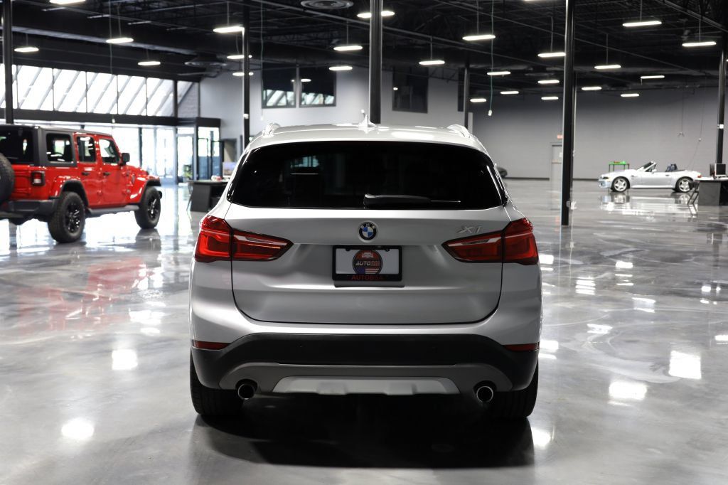 Used 2017 BMW X1 sDrive28i FWD image 6