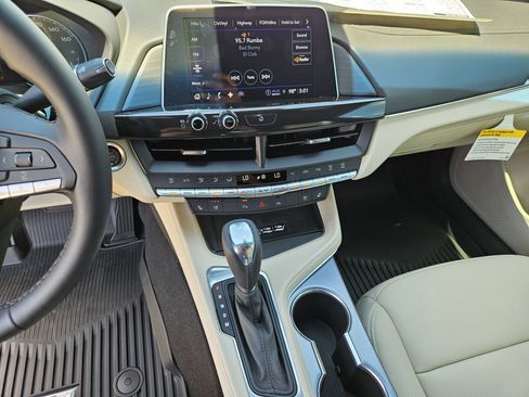 New 2025 Cadillac CT4 Premium Luxury image 23