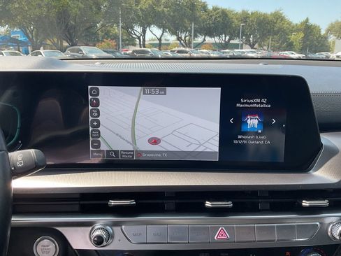 Used 2025 Kia Telluride S AWD/4WD image 39
