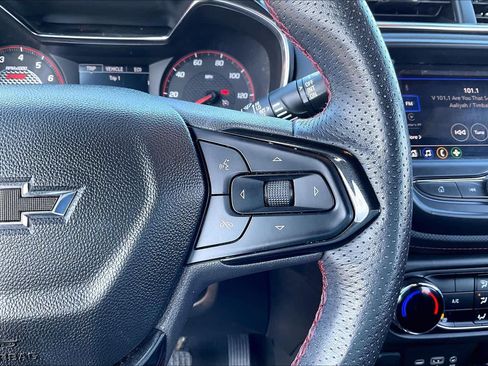 Used 2022 Chevrolet TrailBlazer RS image 22