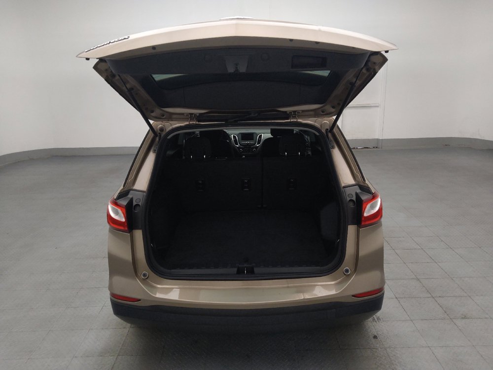 Used 2019 Chevrolet Equinox LS FWD image 29