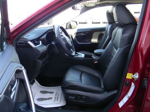 Used 2022 Toyota RAV4 Limited w/ Limited Grade Weather Package AWD/4WD image 19