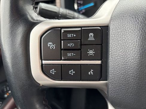 Used 2024 Ford Expedition Limited image 21