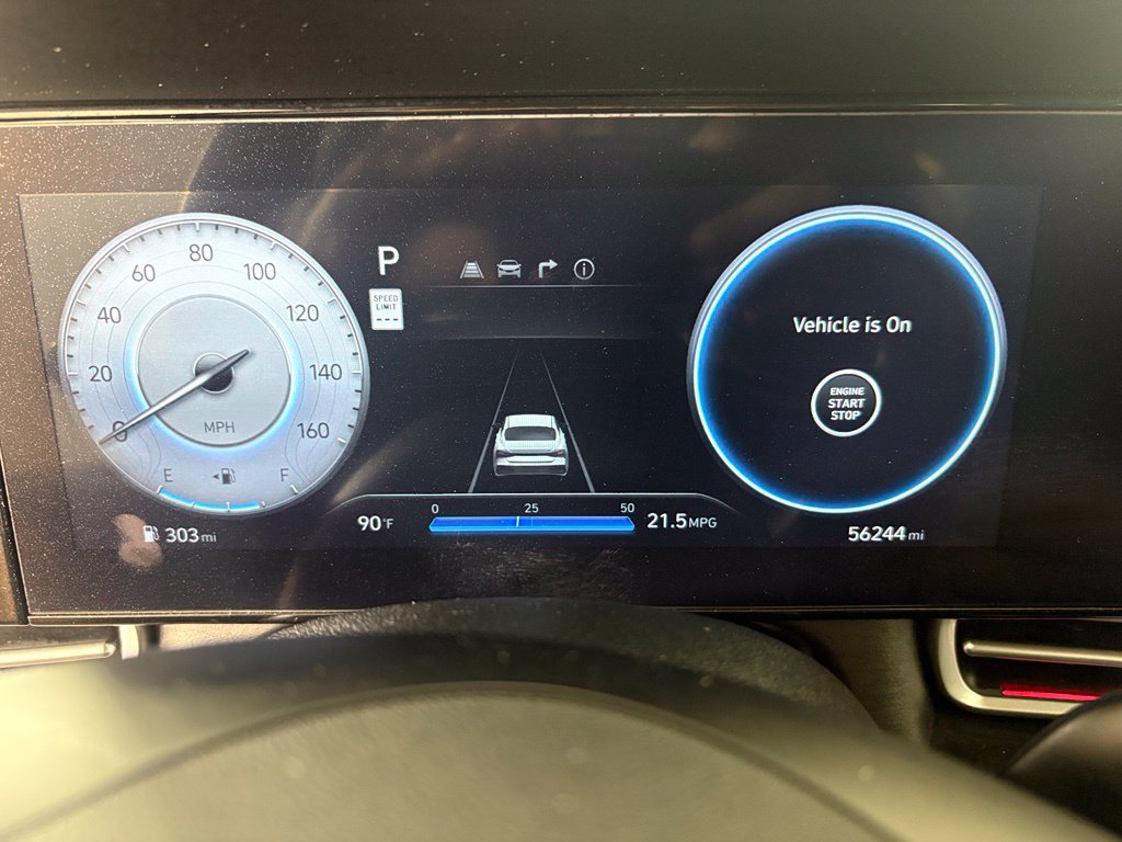 Used 2024 Hyundai Elantra SEL FWD image 27