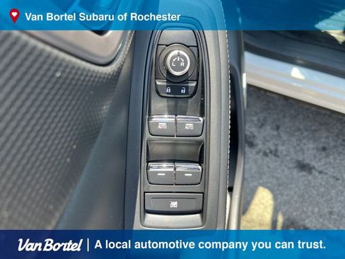 Used 2022 Subaru Forester Touring AWD/4WD image 15