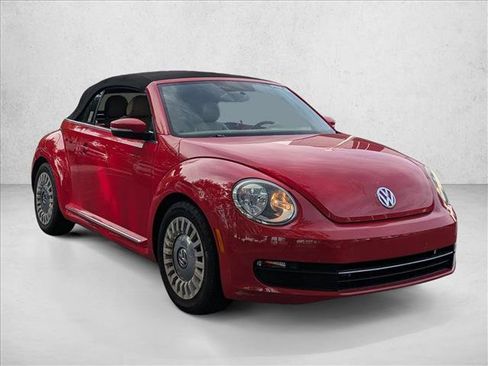 Used 2013 Volkswagen Beetle 2.5 FWD image 3
