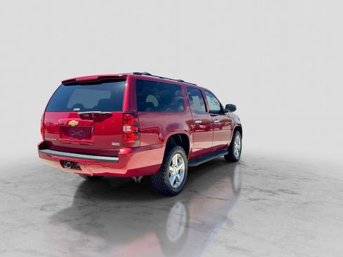 Used 2012 Chevrolet Suburban LT w/ All-Star Edition AWD/4WD image 7