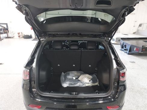 New 2026 Jeep Compass Latitude AWD/4WD image 26