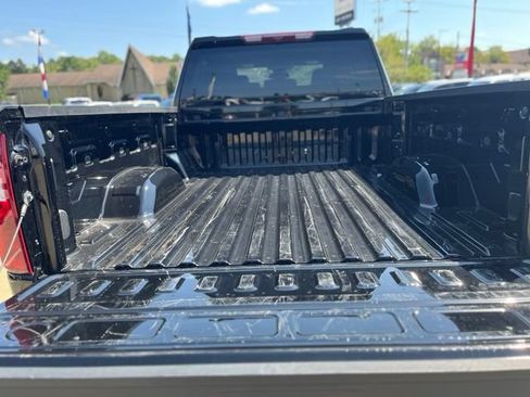 Certified 2025 Chevrolet Silverado 2500 LT w/ All Star Edition AWD/4WD image 6