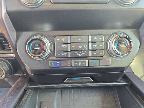 Used 2020 Ford F350 Limited AWD/4WD image 25
