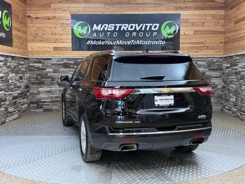 Used 2021 Chevrolet Traverse High Country w/ LPO, Floor Liner Package AWD/4WD image 8