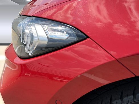 Used 2024 BMW 330i Sedan w/ Premium Package image 10