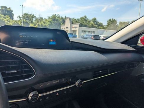 Used 2019 MAZDA MAZDA3 Sedan w/ Premium Package FWD image 23
