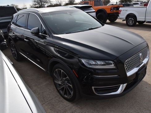 Used 2019 Lincoln Nautilus Reserve image 5