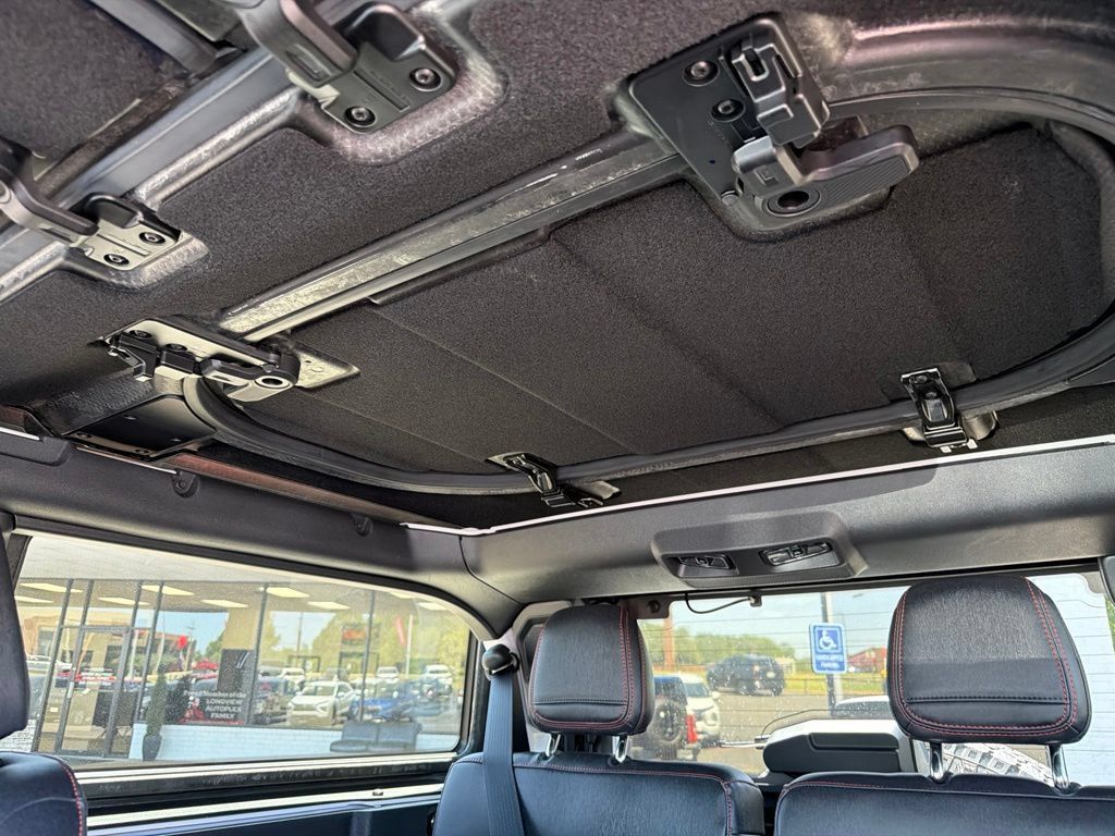 Used 2025 Ford Bronco Stroppe Edition AWD/4WD image 24