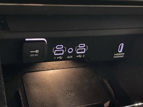 Used 2022 Jeep Grand Wagoneer Series II image 25