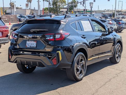 Certified 2025 Subaru Crosstrek 2.5i Sport w/ Crosstrek Mirror Package AWD/4WD image 4