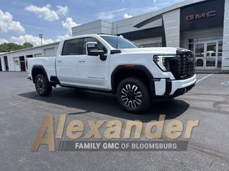 New 2025 GMC Sierra 2500 Denali Ultimate image 1