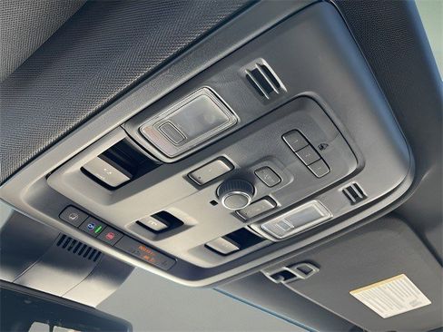 Certified 2023 Chevrolet Tahoe Z71 w/ Z71 Off-Road Package image 25