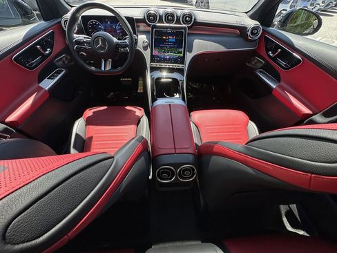 Certified 2025 Mercedes-Benz GLC 300 4MATIC image 27