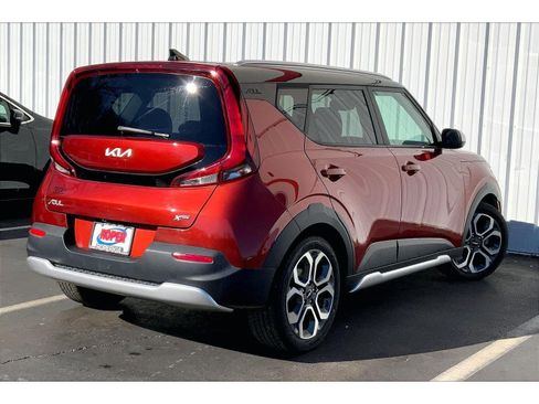 Used 2022 Kia Soul X-Line image 11