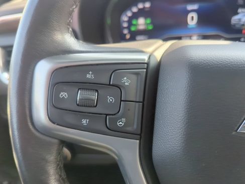 Certified 2022 Chevrolet Tahoe LT w/ Luxury Package AWD/4WD image 26