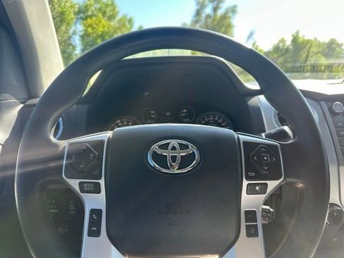 Used 2020 Toyota Tundra SR5 w/ SR5 Upgrade Package AWD/4WD image 15