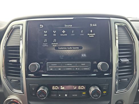 Used 2021 Nissan Titan SV w/ SV Convenience Package AWD/4WD image 18