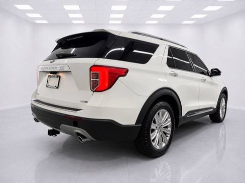 Used 2020 Ford Explorer Limited AWD/4WD image 8
