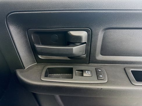 Used 2020 RAM 1500 Tradesman w/ Chrome Plus Package image 30