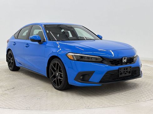 Used 2023 Honda Civic Sport Touring image 7