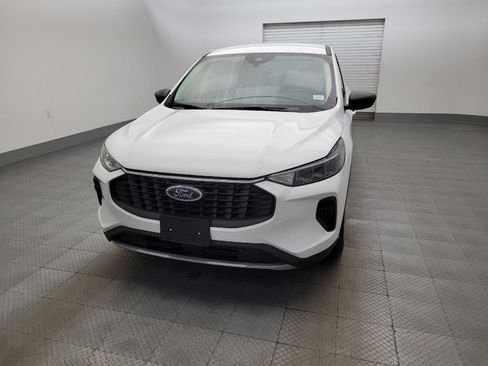 Used 2023 Ford Escape Active FWD image 15