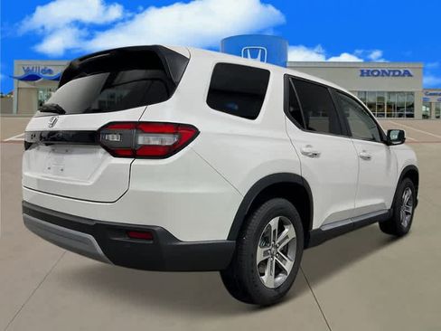 New 2025 Honda Pilot EX-L image 7