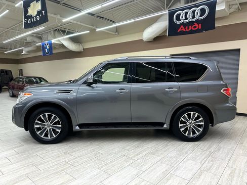 Used 2018 Nissan Armada SL w/ Moonroof Package image 10