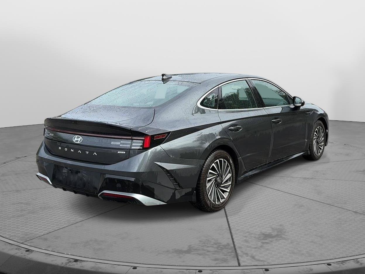 Used 2025 Hyundai Sonata SEL FWD image 7