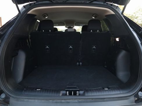 Used 2020 Ford Escape SE image 26
