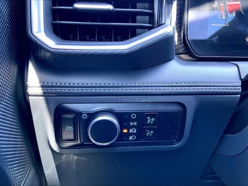 Used 2024 Ford Mustang Premium image 35