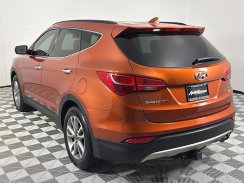 Used 2016 Hyundai Santa Fe AWD image 7