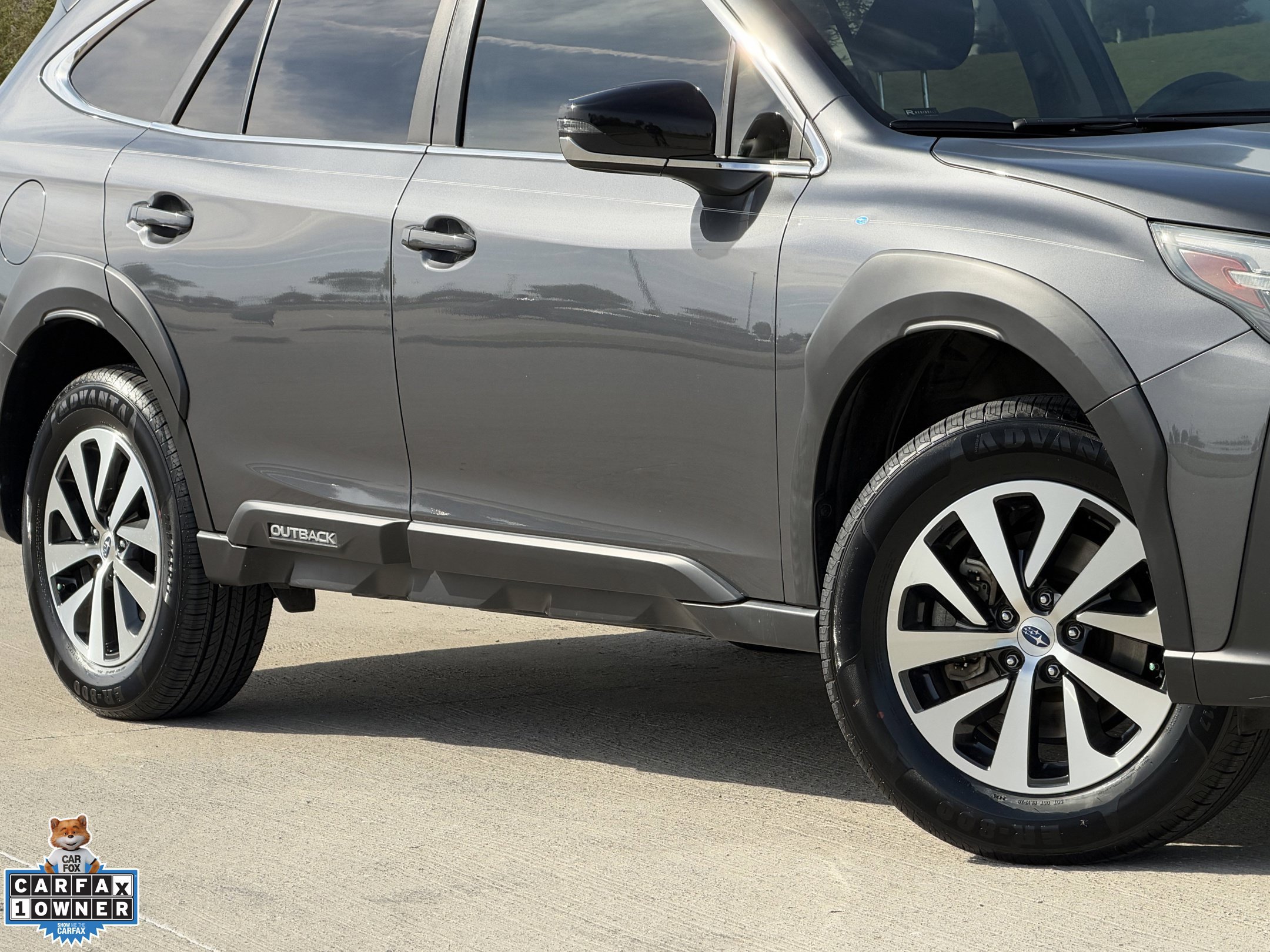 Used 2024 Subaru Outback Premium AWD/4WD image 3