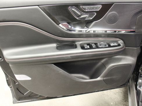 Used 2024 Lincoln Corsair Grand Touring w/ Equipment Group 301A image 15