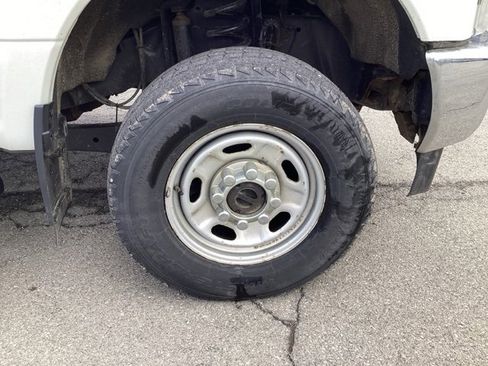 Used 2019 Ford F250 XL w/ Power Equipment Group image 9