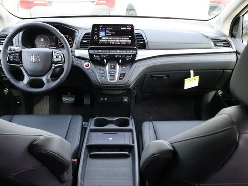 New 2026 Honda Odyssey EX-L image 14