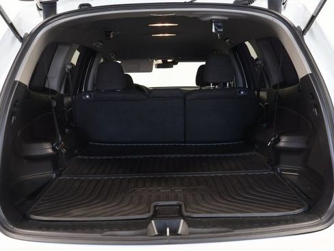 Used 2020 Honda Pilot EX image 10