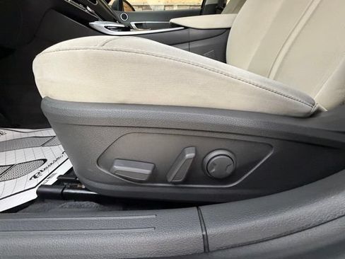 Used 2023 Hyundai Sonata SEL w/ Convenience Package FWD image 28
