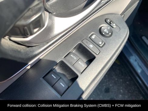Used 2019 Honda CR-V EX-L image 12