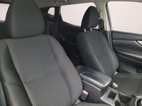 Used 2021 Nissan Rogue Sport S FWD image 21