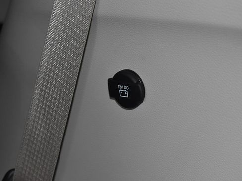 Certified 2024 Chrysler Pacifica Touring-L FWD image 22